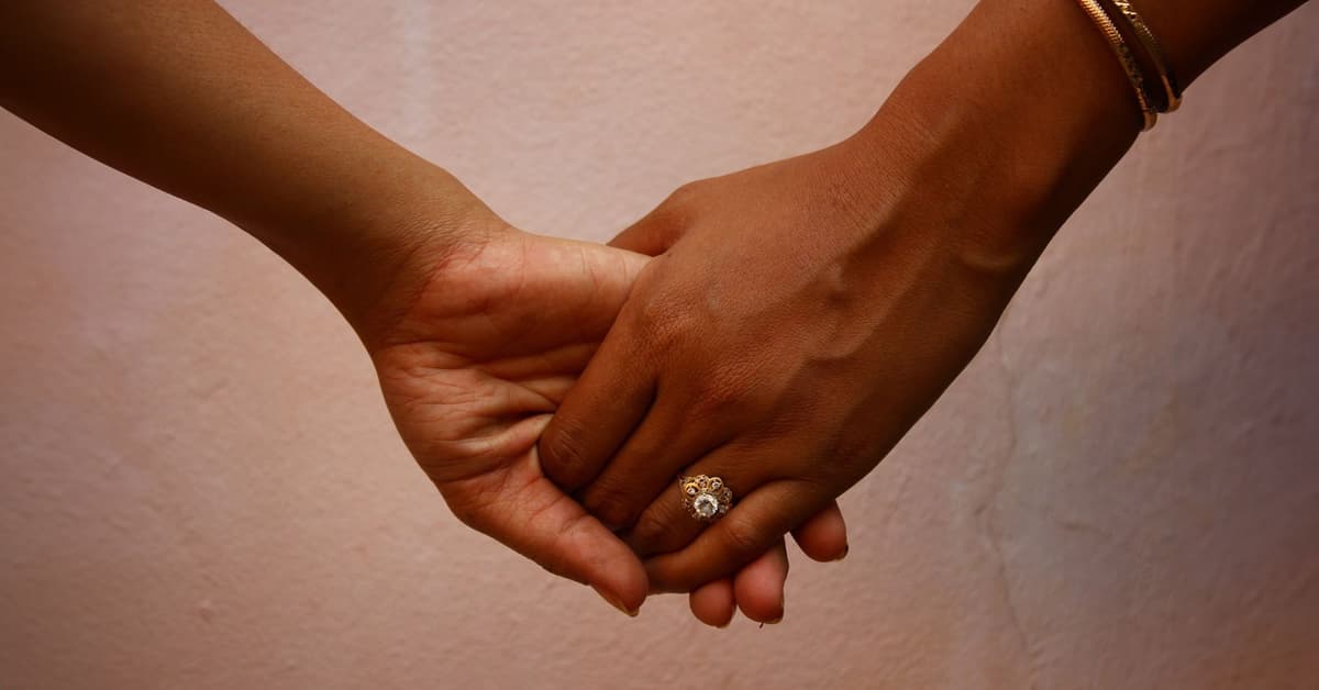 បង្ហាញចេញសេចក្តីស្រឡាញ់ (សៀវភៅសេចក្ដីពិតសម្រាប់ជីវិត)