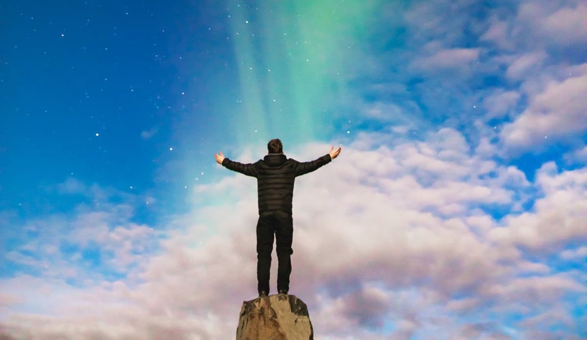 ក្រោកឈរឡើង ដោយចិត្តក្លាហាន