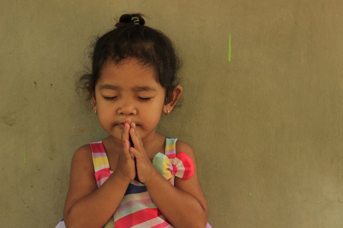 តើខ្ញុំជានរណា?