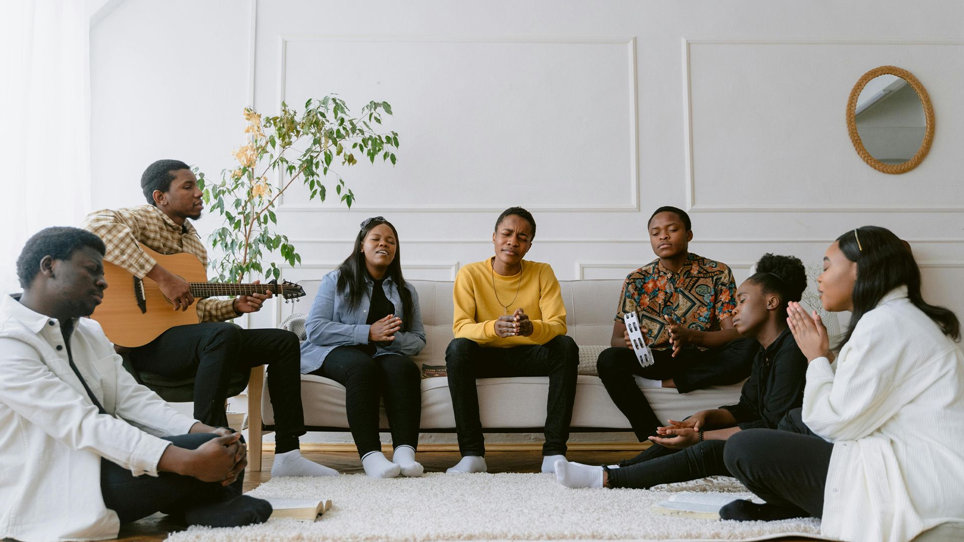 មិនមែនជាអ្នកដទៃទៀតទេ