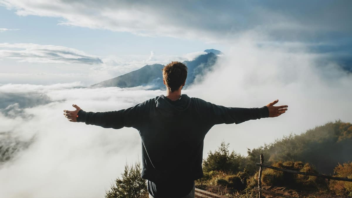 អ្នកជាមនុស្សជាទីស្រឡាញ់