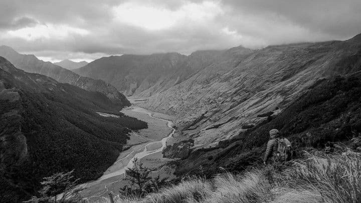 យាងទៅជាមួយយើង កាត់តាមជ្រលងភ្នំ