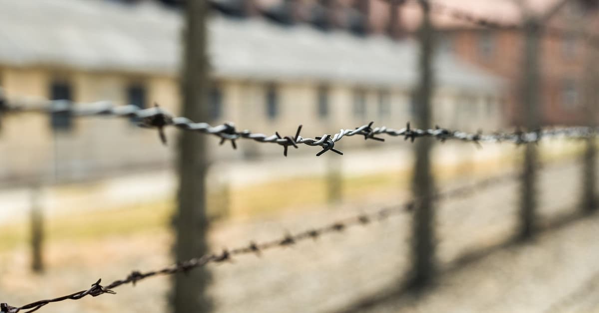 ហេតុអ្វីមនុស្សសុចរិតរងទុក្ខ? (សៀវភៅសេចក្ដីពិតសម្រាប់ជីវិត)