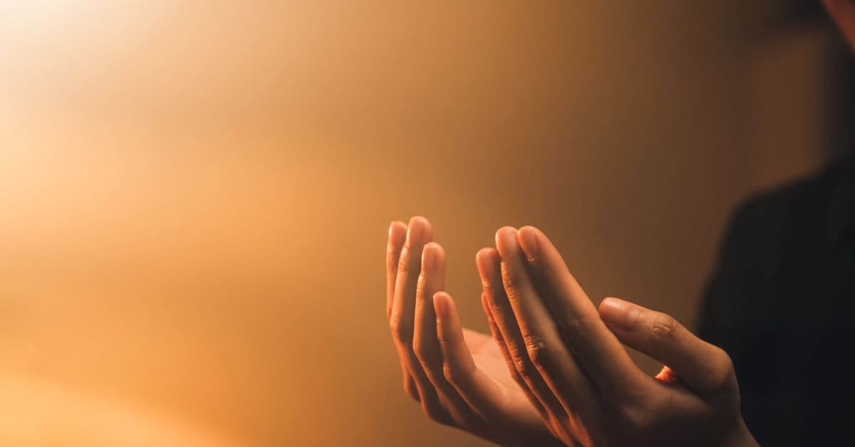 កុំឲ្យចេញព្រះនាមព្រះ ជាអសារឥតការ